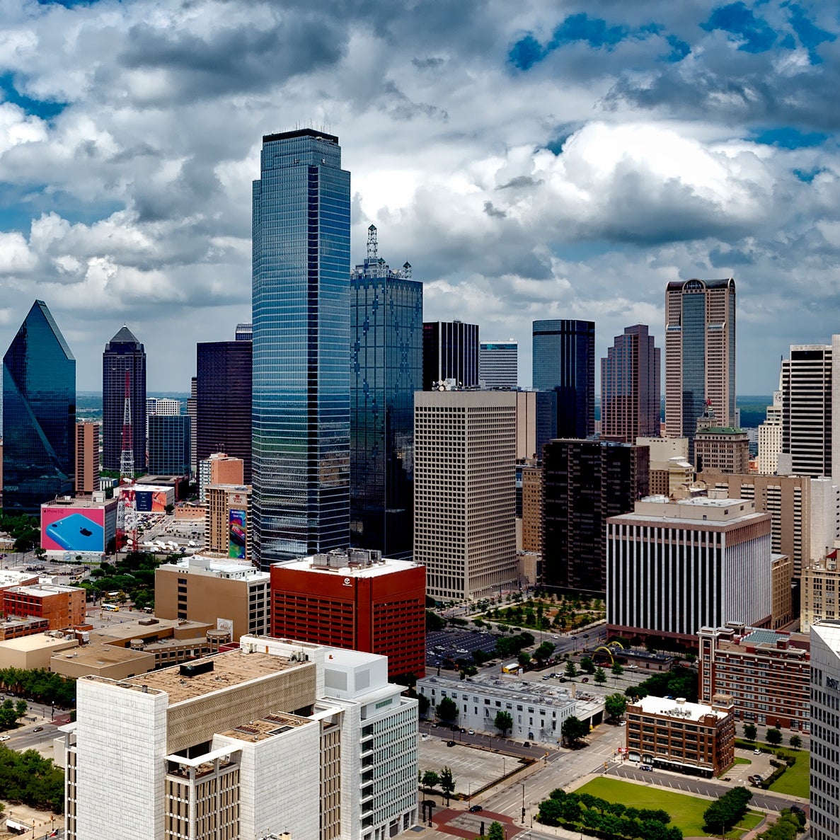 Dallas skyline