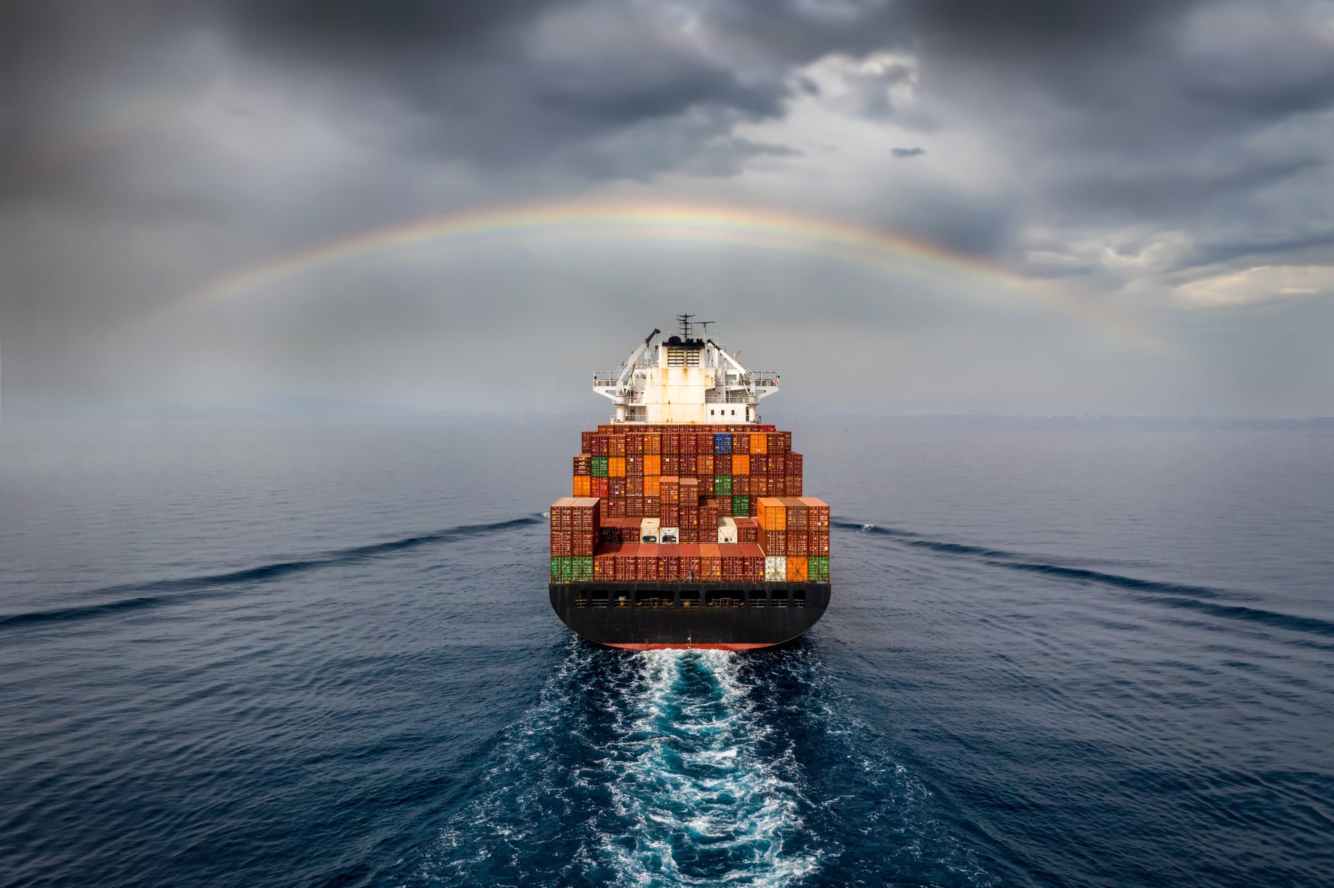 5 Co-Benefits of Decarbonizing Maritime Shipping 