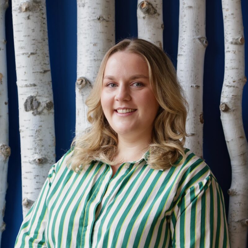 Amy Schenk's headshot.