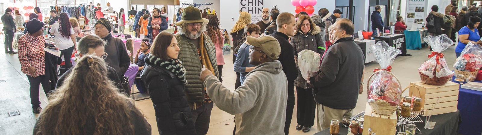 Garfield Park Neighborhood Market (Photo credit: Qa'bah Rahsan with Garfield Park Community Council)
