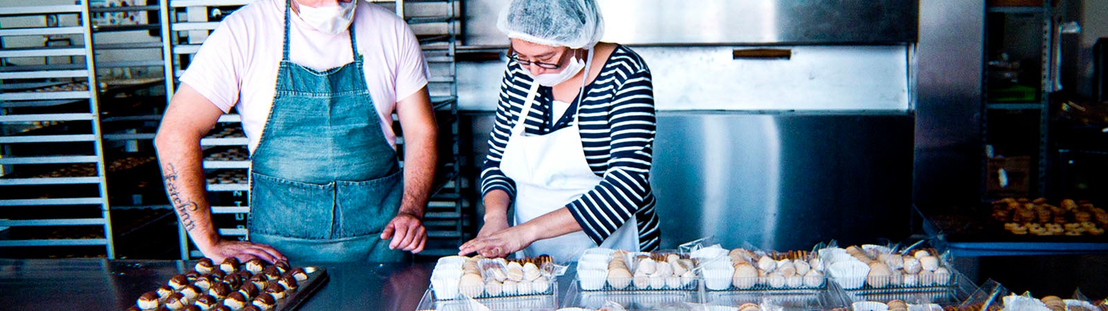 Food workers wearing masks