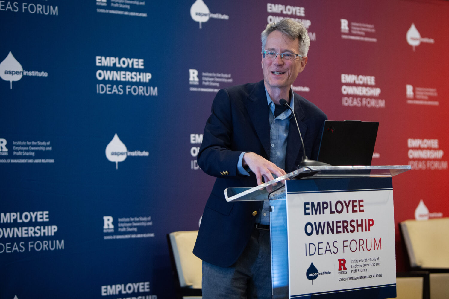 Loren Rodgers speaking at EO Forum 2026